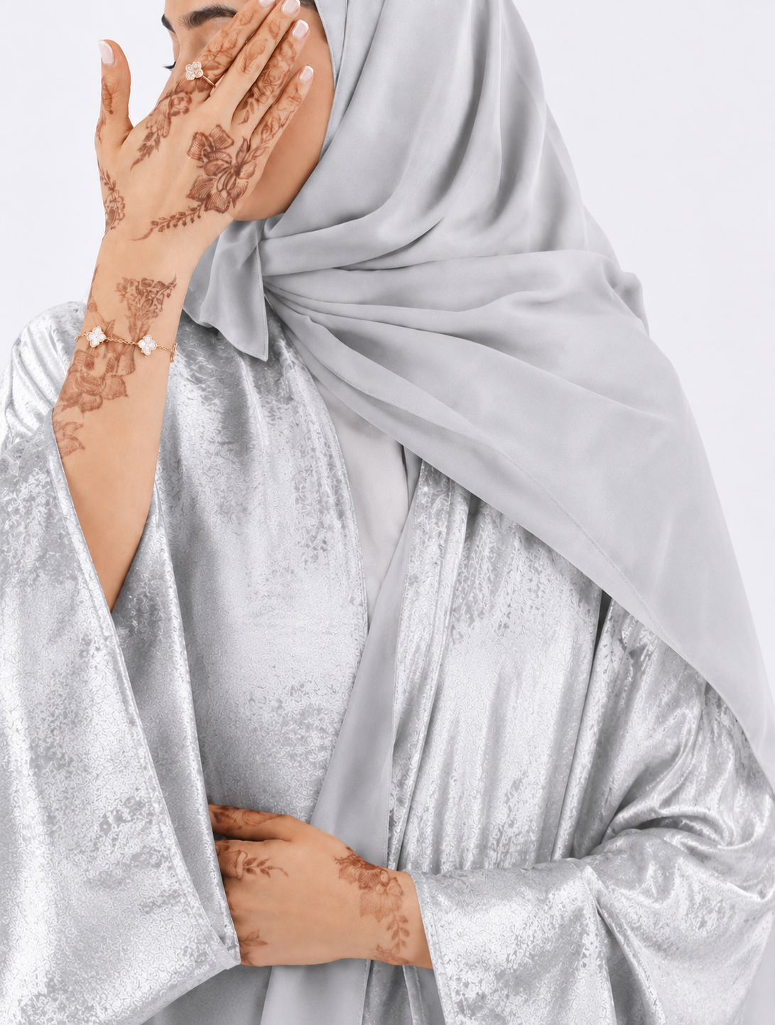 Shimmer Shrug Abaya-Silver