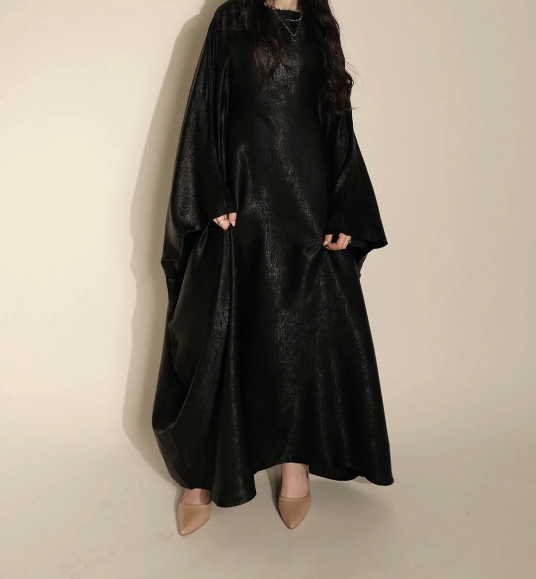 Shiny butterfly abaya-Black