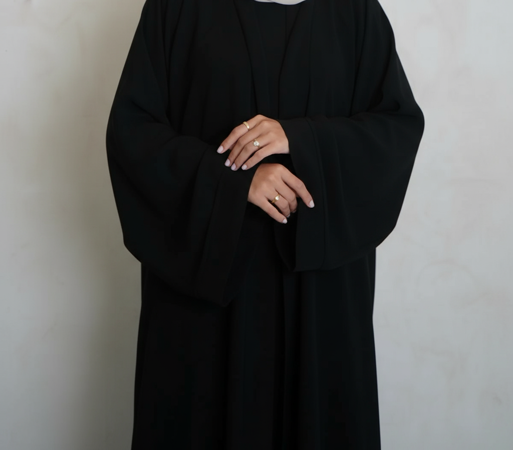 Essential Abaya - Black 4 piece set